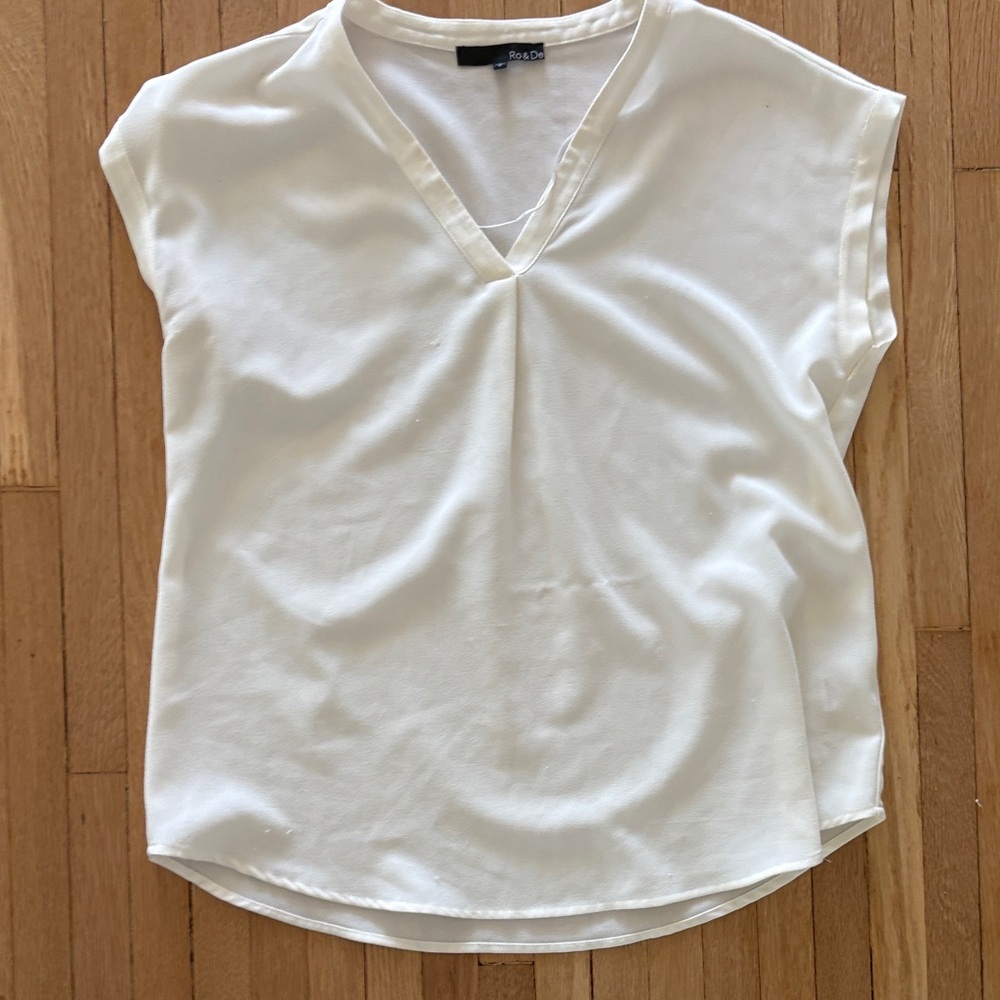 White V-Neck Cap Sleeve Women's Top